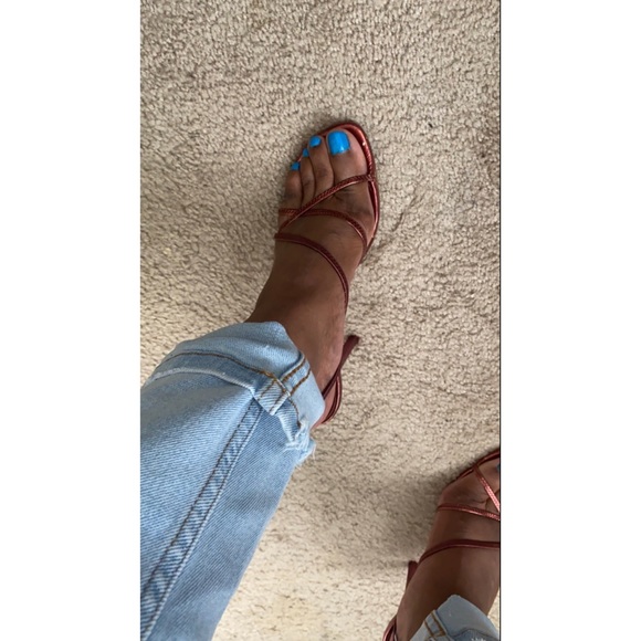 NEW LISTING!! MICHAEL ANTONIO STRAP HEELS - Picture 10 of 15